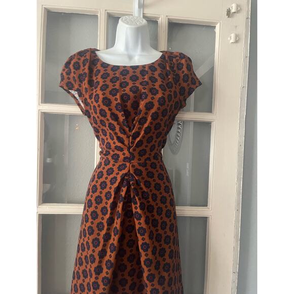 YUMI Dress‎ - Picture 4 of 8